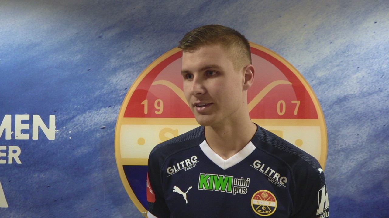 Ari Leifsson klar for SIF